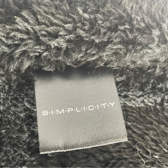 NWT Apollo Simplicity George Dickel Beanie Womens OSFM Black Pom Poof Whisky - Picture 10 of 11